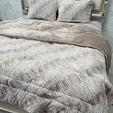 WINTER BRANDED KING SIZE PREMIUM QUILT SET WITH SUPER KING SIZE ANTI SKID BEDSHEET